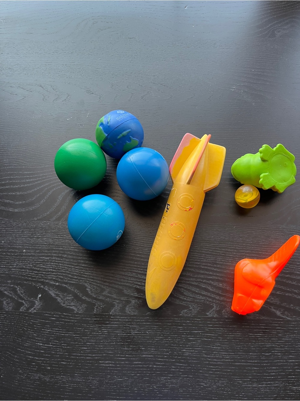 Pool Toys Bundle - Poolmaster Yellow Rocket Torpedo Dive Toy Stress Balls - Picture 10 of 11